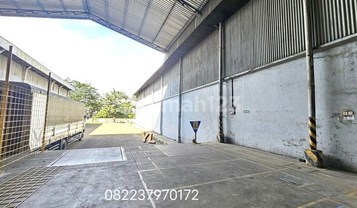 Disewakan Gudang Siap Pakai dengan Loading Dock di Cakung Cilincing Jakarta Utara