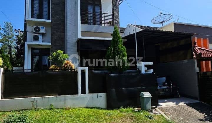 Unit 2 Floors Fully Furnished House in Mega Residence Pudakpayung, Banyumanik