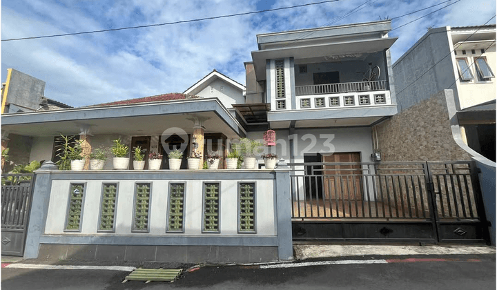 Rumah 2 LT di Jl Candi Persil Kaliwiru Candisari Dekat Superindo