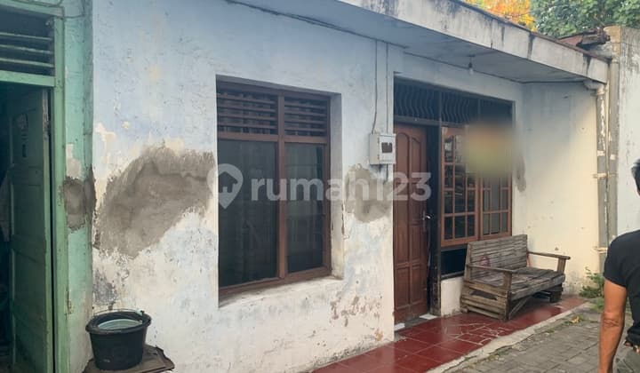 Rumah Di Karanggeneng Utara, Brumbungan, Dekat Loyola Dan Nusa Putera
