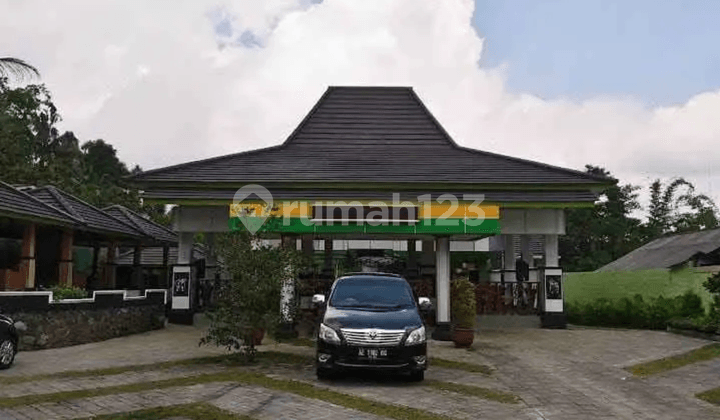 Eks Resto Di Jl Kaliurang Km 23 Hargobinangun Pakem Sleman