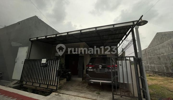 Rumah Di Jl. Jaten 2 F Baru Pedurungan Tengah Dekat Woltermonginsidi