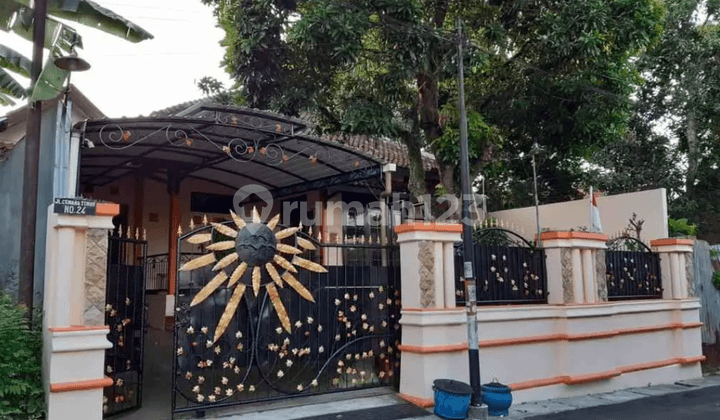 House for Sale on Jl. Cemara Timur, Banyumanik, Semarang