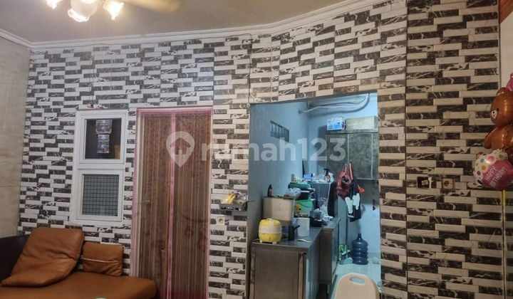 Rumah Murah dan Bagus di Pejaten akses 2 mobil