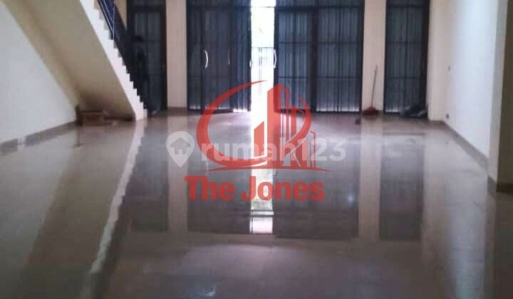 Disewakan Ruko 3,5 Lantai Kawasan Setiabudi,Jaksel Dgg01-0331Js