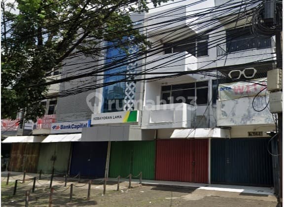 For Rent: Cheap Strategic Shop House in Kebayoran Lama Area, South Jakarta