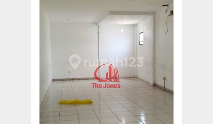 For Rent: 3.5-Story Shop House Ready to Occupy, Strategic Location Dgg01-0456Js