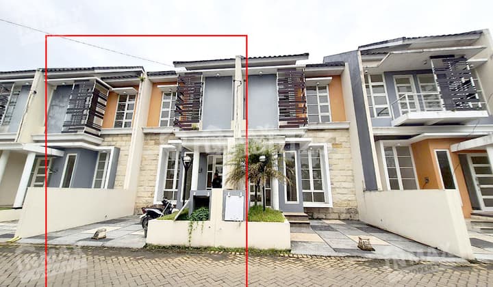 Rumah Minimalis. Daerah Tasikmadu, Row Jalan Lebar, One Gate System, Lingkungan Aman