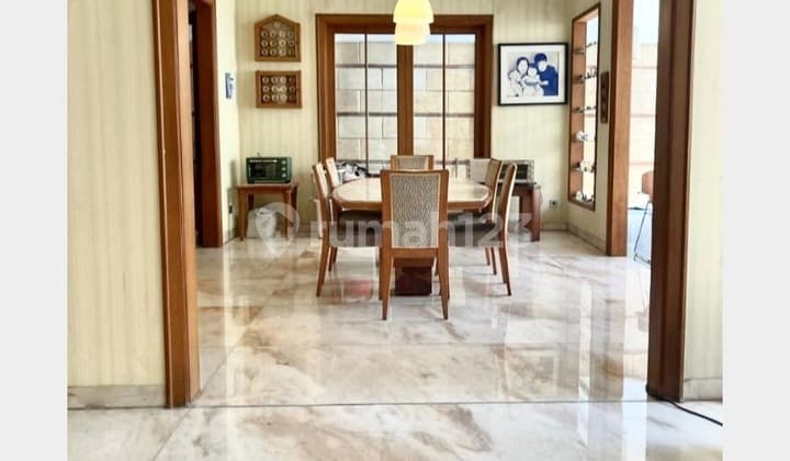 Rumah Mewah 3 Lantai Siap Huni Pademangan