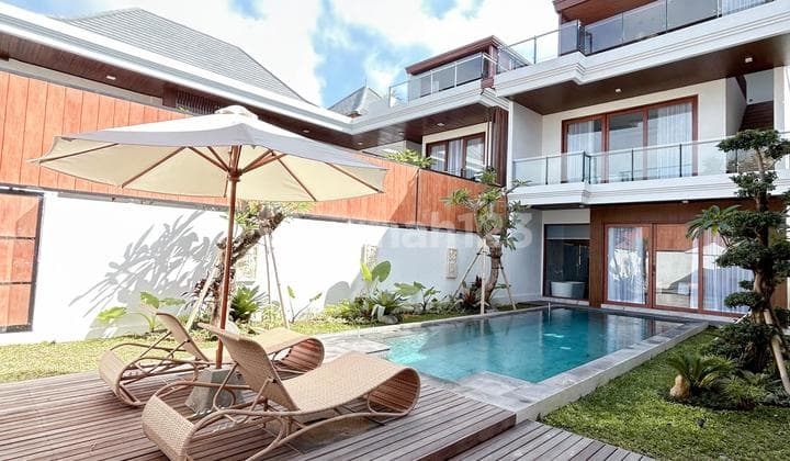 Deal for Sale: Villa with Sea View in Sawangan, Nusa Dua, South Kuta, Badung