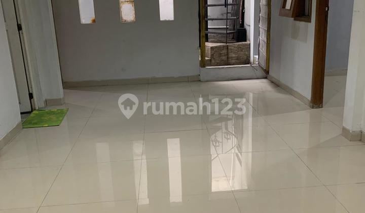 Sewa Rumah Siyap Huni Unfurnish Disektor 5 Bintaro Jaya