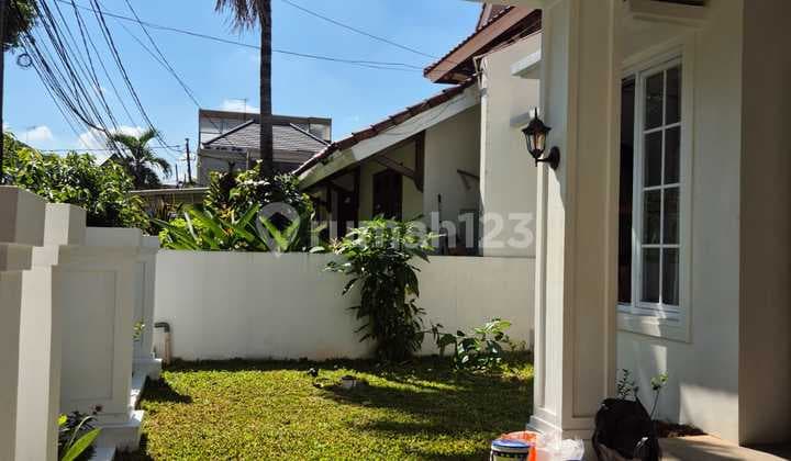 Sewa Rumah Siyap Huni Terawat di Sektor 3 Bintaro Jaya