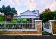 For Sale: A House in a Very Comfortable Environment in East Pejaten