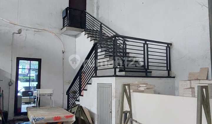 Ruko Bagus Lebar 12 Meter di Jalan Cilenggang BSD Tangerang Selatan