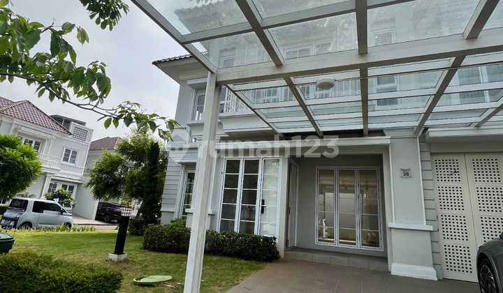 Rumah Hook Mewah di Cluster Granada Menaggio Gading Serpong