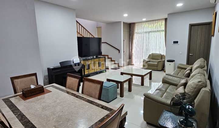 Rumah 3 Lantai Lebar 9 di Cluster Caelus Greenwich BSD