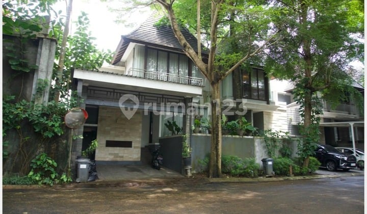Rumah Sertifikat Hak Milik Dalam Perumahan Elite Jalan Palagan
