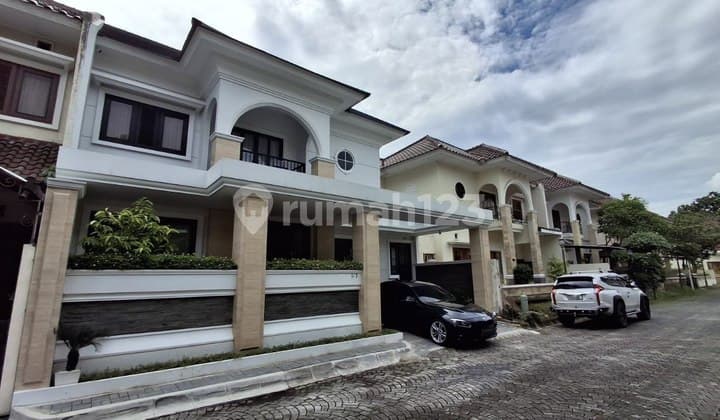 Rumah Mewah Semi Furnished di Trihanggo Gamping Sleman