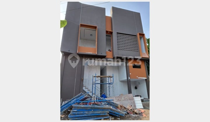 Kost Putra Exclusive Mezzanin Furnished Condongcatur Sleman