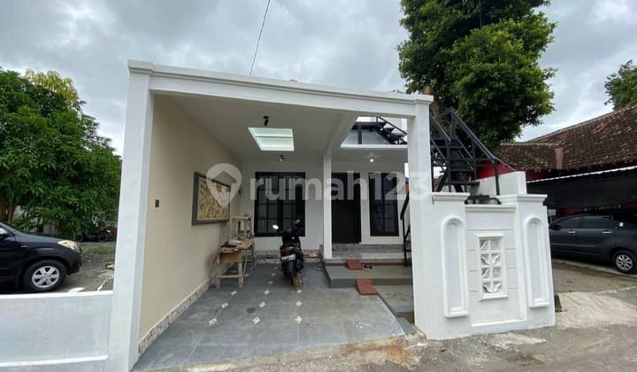 RUMAH SIAP HUNI BANTUL KOTA AREA TRIRENGGO 15 MENIT KE KOTA JOGJA