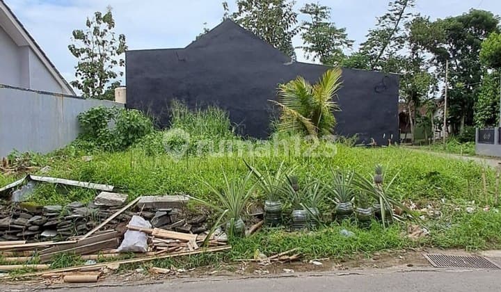 Tanah Pekarangan di Pinggir Jalan Margoagung Seyegan Sleman