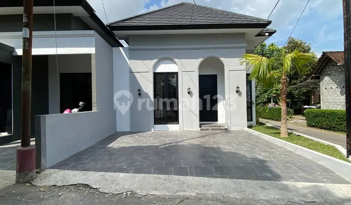 Rumah Minimalis Estetik Dekat Umy Bangunjiwo Kasihan Bantul