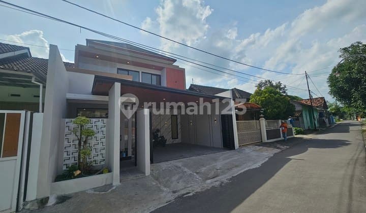 Rumah Mewah Dekat Pemancingan Kadisoka Purwomartani Sleman