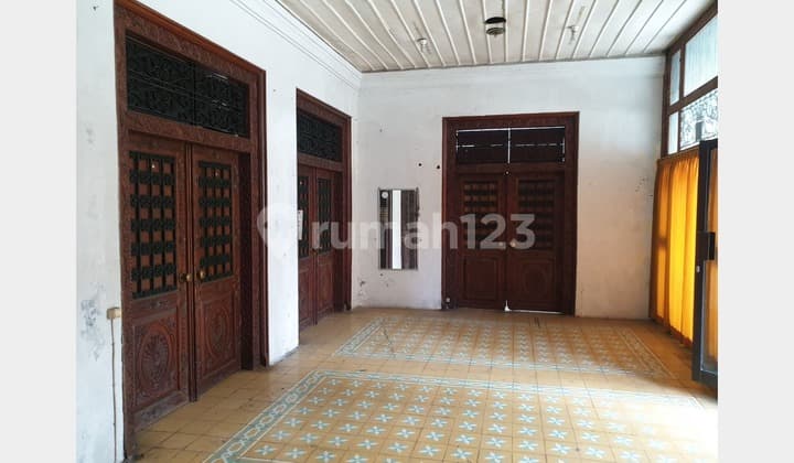 Rumah Galeri Dijual di Kotagede Jogja Jawa Etnik Antik Heritage