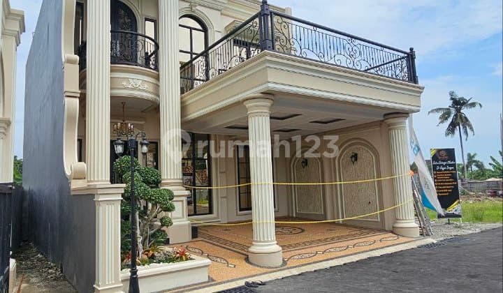 Rumah Mewah Private Pool Dekat Al Azhar Banyuraden Gamping Sleman