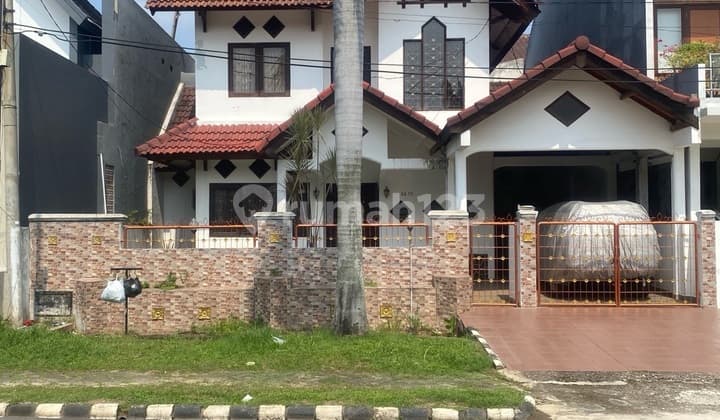 Rumah 2 Lantai Hunian Nyaman di Kawasan Elit Kemang Pratama 2 Bekasi