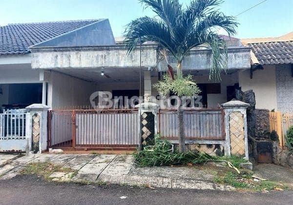 Rumah Strategis Di Komplek Duren Sawit Jakarta