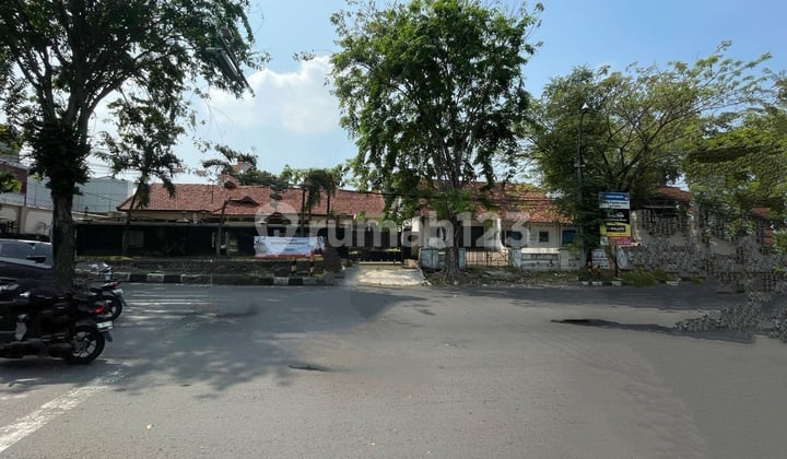 Tanah/ Rumah Di Lokasi Prestisius Jalan Sriwijaya Semarang Tanah