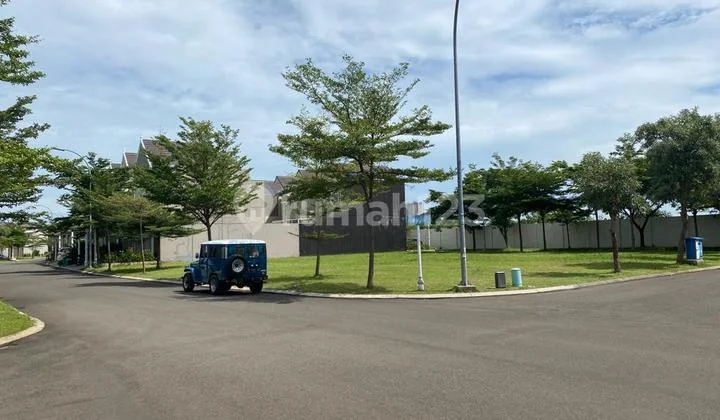 Tanah/ Kavling Hook 233 M2 North Thames- Jakarta Timur Tanah