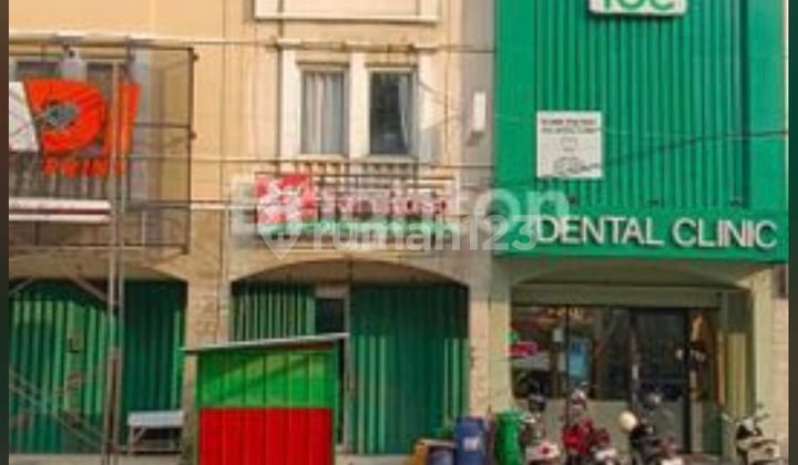 Ruko Strategis di Pekayon - Siap Usaha & Investasi!