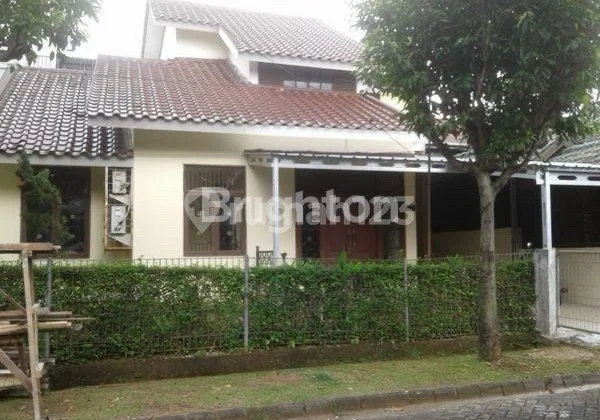 Rumah Nyaman Untuk Keluarga - Lokasi Strategis Di Kemang Pratama Rumah Rumah Nyaman Untuk Keluarga - Lokasi Strategis Di Kemang Pratama Rumah