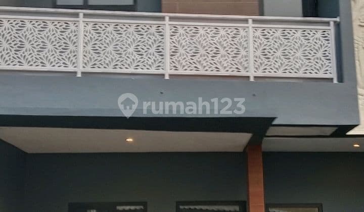 Rumah Strategis Dekat Tol Jatibening