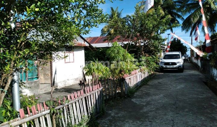 Tanah Dan Rumah Dekat Pantai Tanawangko