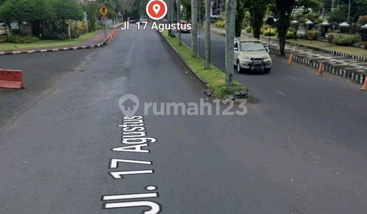 Rumah di Jl 17 Agustus Cocok untuk Tempat Usaha