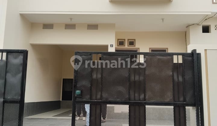 Rumah Baru 2,5 Lantai Di Angsana - Duri Kepa