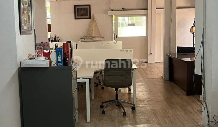 Rumah Siap Huni di Jakarta Selatan Bebas Banjir