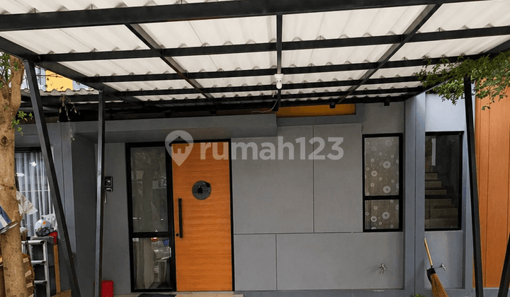 Dekat,Uph Fk,Sekolah Atisa,Siloam Hospital