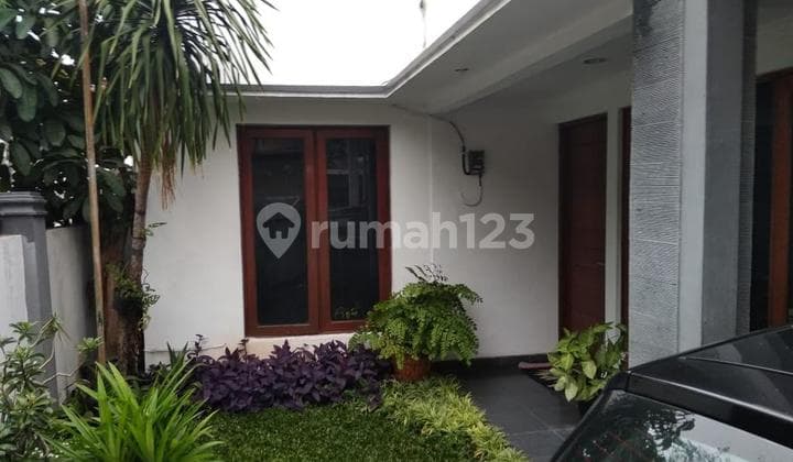 Rumah Tebet Minimalis Bagus dan Harga Ok