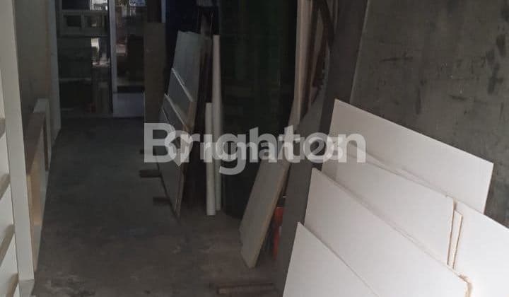 Ruko 3 Lantai Greenville