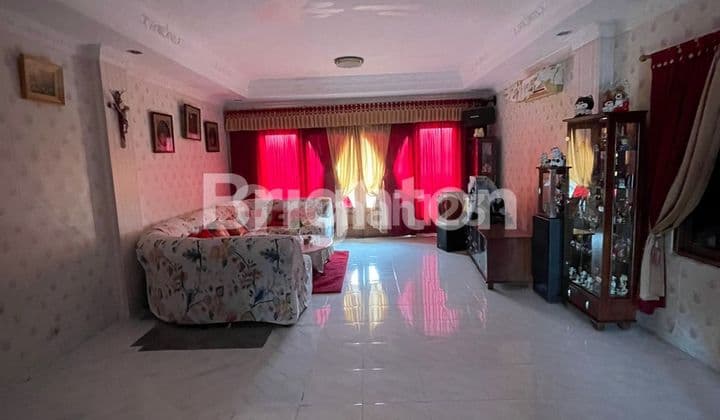 Rumah Duta Mas 4,5 Lantai