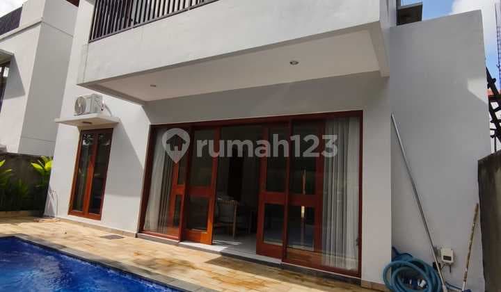 FOR RENT UBUD VILLA NEW 3BR FURNISHED BAGUS TENANG BIG GARDEN BIG POOL