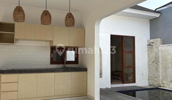 Villa Ready Unit Lokasi Premium Langsung Jalan Utama di Nusa Dua Bali