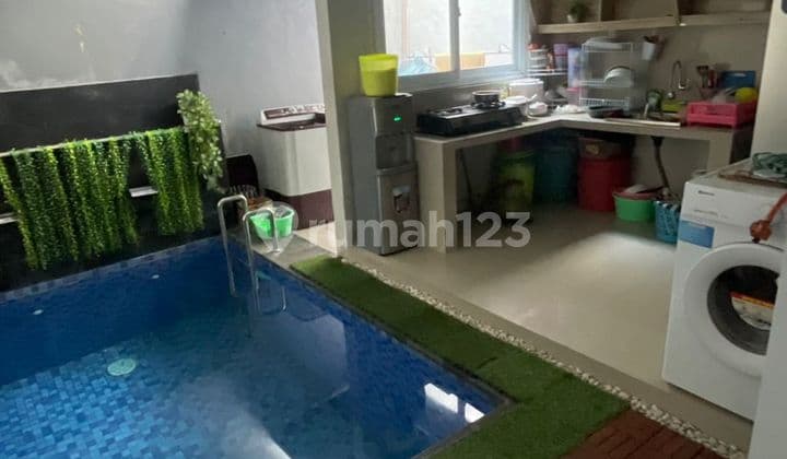 Ready-to-Occupy Second Home 3 BR East Denpasar Area Near Living World