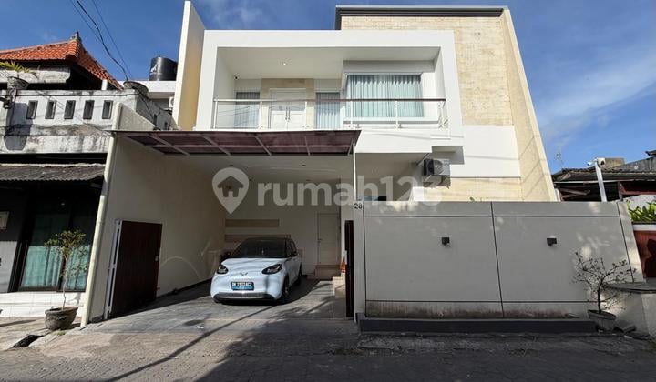 For Sale Semi-Villa Residence, Quiet Area and Close to Jimbaran Main Road