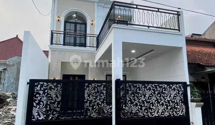 Rumah Minimalis 2 Lantai Dipondok Blimbing Indah Malang