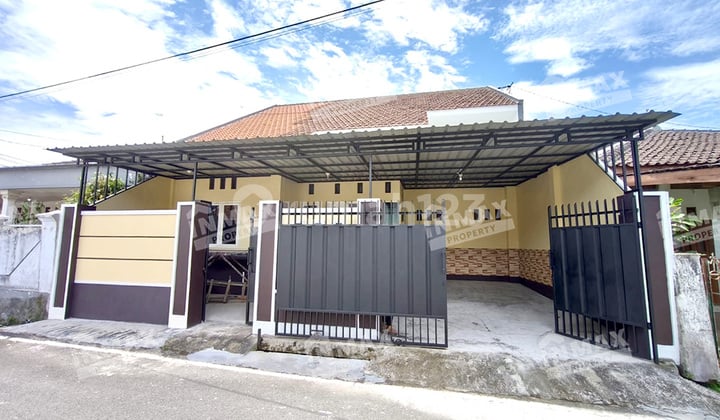 Rumah Kost Terawat di Karanglo Indah Malang